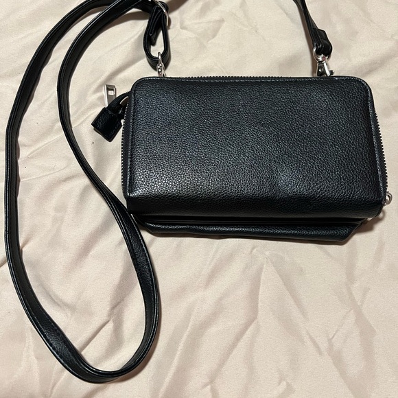 Azul by Moussy : STRAW MESH WALLET BAG - Picture 5 of 5